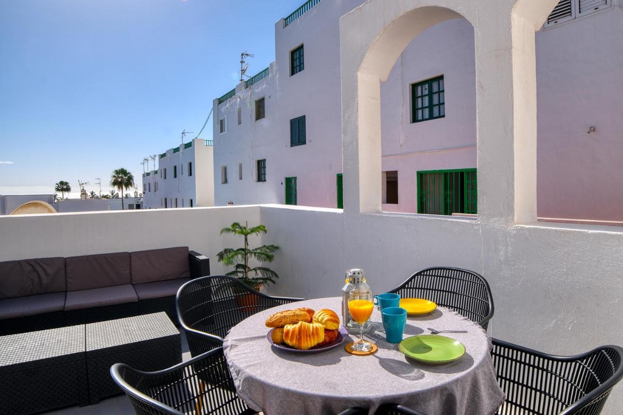Villa Sea Waves Lanzarote 500M From Playa Grande Big Terrace And Pool à Puerto del Carmen  Extérieur photo